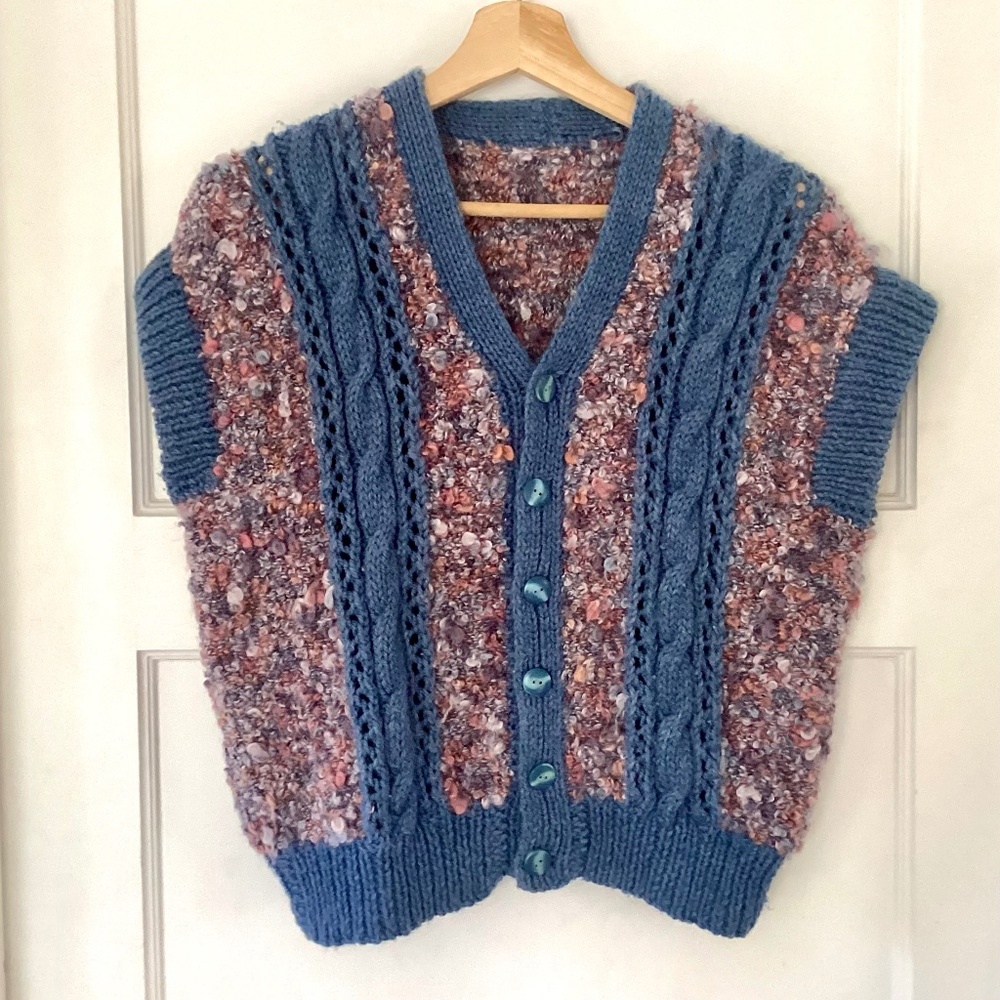 Vintage Hand Knit Button Down Vest Boucle Size S Purple Blue Cabled Boxy 80s